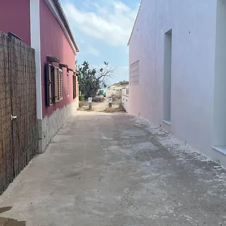 Comoda Casa A 20 Pasos De La Playa *
