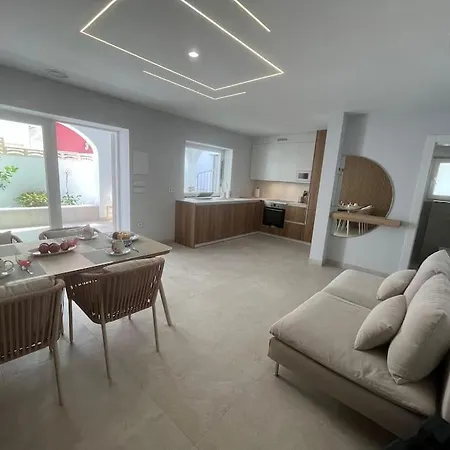 Comoda Casa A 20 Pasos De La Playa