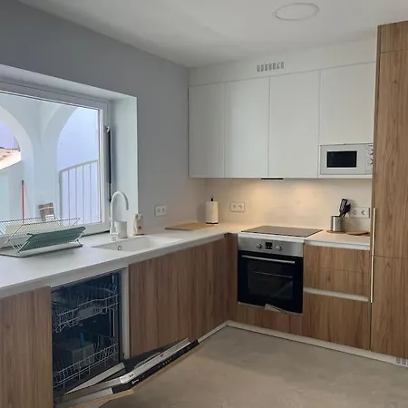 アパート Comoda Casa A 20 Pasos De La Playa オリーバ