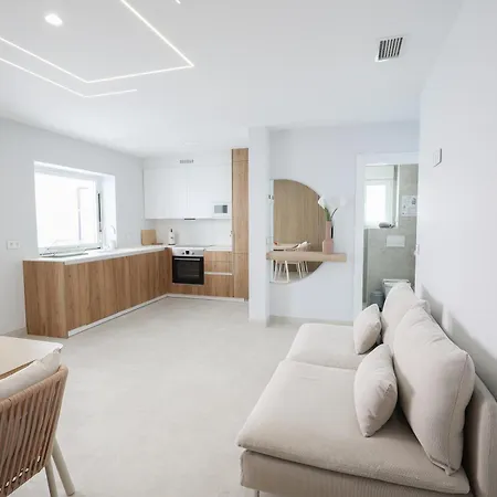 Comoda Casa A 20 Pasos De La Playa オリーバ